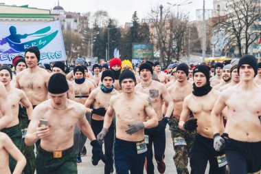 23 Şubat 2019 Minsk Belarus 23 Şubat bayramı onuruna gerçek erkekler yarışı