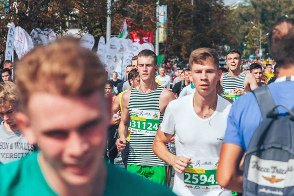 Setembro 9, 2018 Minsk Belarus Meia Maratona Minsk 2018 Correndo na cidade — Fotografia de Stock