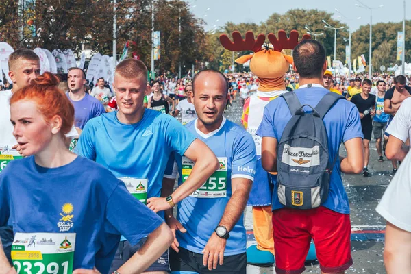 Septiembre 9, 2018 Minsk Bielorrusia Media Maratón Minsk 2018 Correr en la ciudad — Foto de Stock