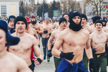 23 Şubat 2019 Minsk Belarus 23 Şubat bayramı onuruna gerçek erkekler yarışı