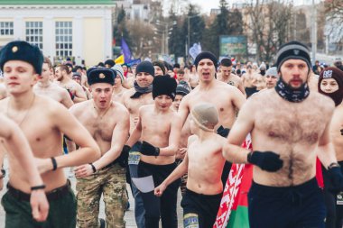 23 Şubat 2019 Minsk Belarus 23 Şubat bayramı onuruna gerçek erkekler yarışı