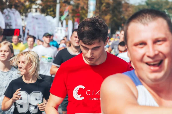 9 september 2018 Minsk Wit-Rusland Halve Marathon Minsk 2018 Lopen in de stad — Stockfoto