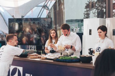 1 Haziran 2019 Minsk Belarus Festivali İsveç kültürü gününde