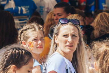 23 Haziran 2019 Minsk Belarus Sokağı İkinci Avrupa Oyunları onuruna düzenlenen şenlikler