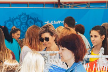 23 Haziran 2019 Minsk Belarus Sokağı İkinci Avrupa Oyunları onuruna düzenlenen şenlikler