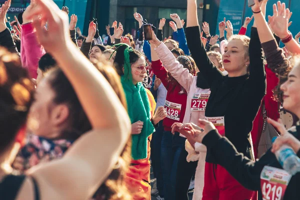 2019年3月8日女性の日の祝日を祝うミンスク・ベラルーシ・レース — ストック写真