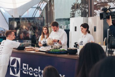 1 Haziran 2019 Minsk Belarus Festivali İsveç kültürü gününde