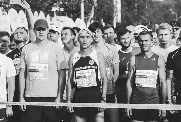 Septiembre 9, 2018 Minsk Bielorrusia Media Maratón Minsk 2018 Correr en la ciudad —  Fotos de Stock