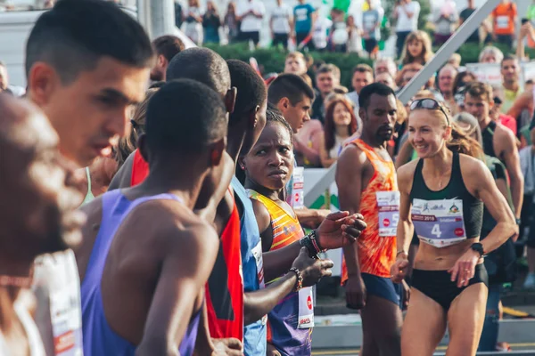 Septiembre 9, 2018 Minsk Bielorrusia Media Maratón Minsk 2018 Correr en la ciudad —  Fotos de Stock