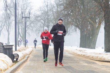 9 Şubat 2019 Minsk Belarus Koşusu 14 Şubat 'ta Qahanna' ya adanmıştır.