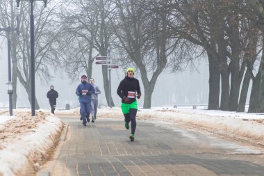 9 Şubat 2019 Minsk Belarus Koşusu 14 Şubat 'ta Qahanna' ya adanmıştır.