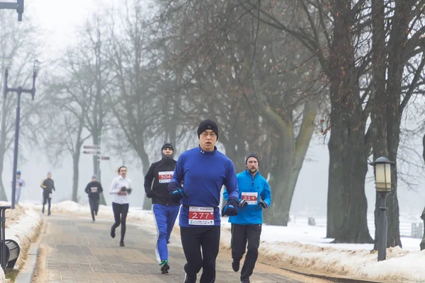 Febrero 9, 2019 Minsk Bielorrusia Run dedicada al 14 de febrero Para el Qahanna — Foto de Stock