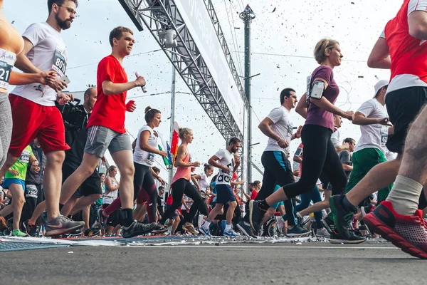 Septiembre 9, 2018 Minsk Bielorrusia Media Maratón Minsk 2018 Correr en la ciudad —  Fotos de Stock