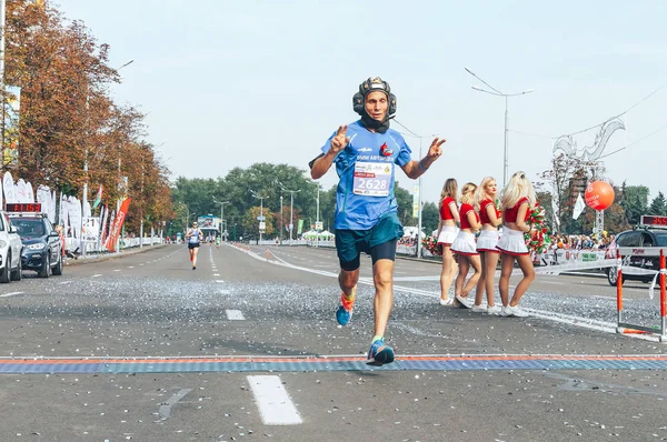 Septiembre 9, 2018 Minsk Bielorrusia Media Maratón Minsk 2018 Correr en la ciudad — Foto de Stock