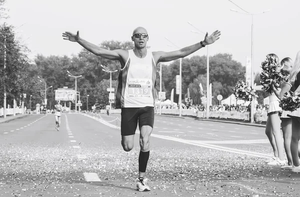 Setembro 9, 2018 Minsk Belarus Meia Maratona Minsk 2018 Correndo na cidade — Fotografia de Stock