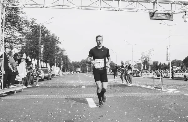 Setembro 9, 2018 Minsk Belarus Meia Maratona Minsk 2018 Correndo na cidade — Fotografia de Stock