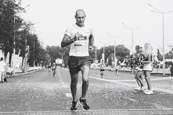 Setembro 9, 2018 Minsk Belarus Meia Maratona Minsk 2018 Correndo na cidade — Fotografia de Stock