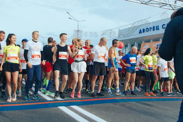 September 15, 2018 Minsk Belarus Half Marathon Minsk 2019 Running in the city — Stock Photo, Image