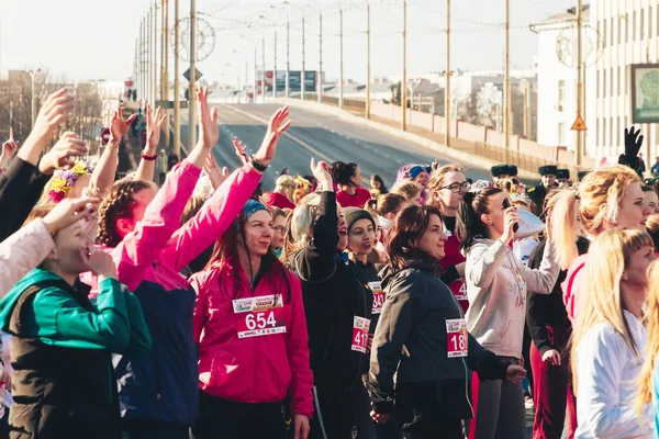 8 Mart 2019, Minsk Belarus Yarışı Kadınlar Günü onuruna 8 Mart
