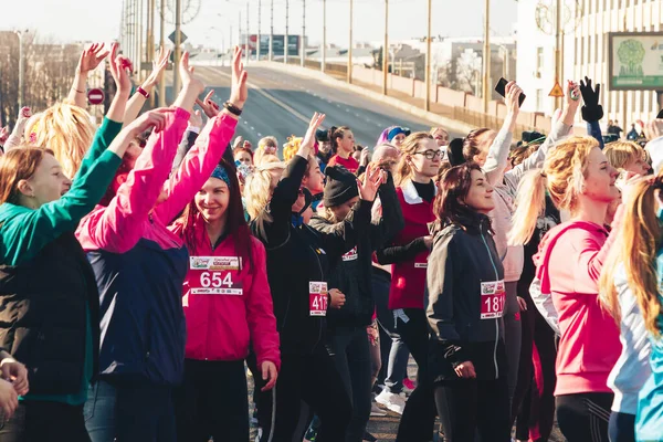 8 Mart 2019, Minsk Belarus Yarışı Kadınlar Günü onuruna 8 Mart