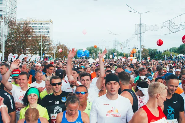 15 septembre 2018 Minsk Biélorussie Demi-marathon Minsk 2019 Courir dans la ville — Photo