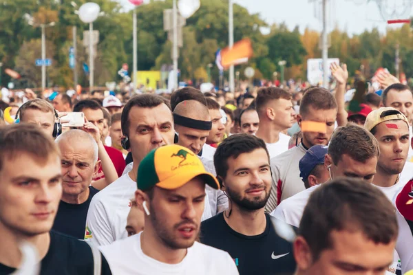 Septiembre 15, 2018 Minsk Bielorrusia Media Maratón Minsk 2019 Correr en la ciudad —  Fotos de Stock