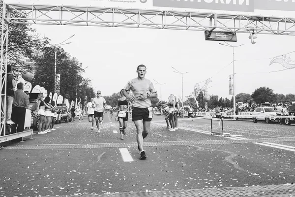 Setembro 9, 2018 Minsk Belarus Meia Maratona Minsk 2018 Correndo na cidade — Fotografia de Stock