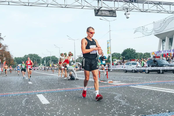 Eylül 2018 Minsk Belarus Yarı Maraton Minsk 2018 Yarışmacı Bitiş — Stok fotoğraf