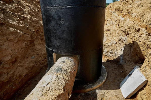 Entering Old Metal Water Pipe Reinforced Concrete Well Reconstruction Old — Stock Photo, Image