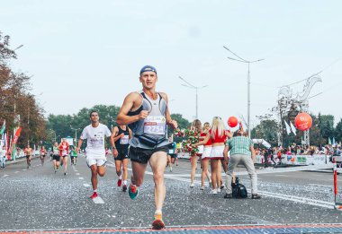 Yarı Maraton Minsk 2018 Şehirde Koşu
