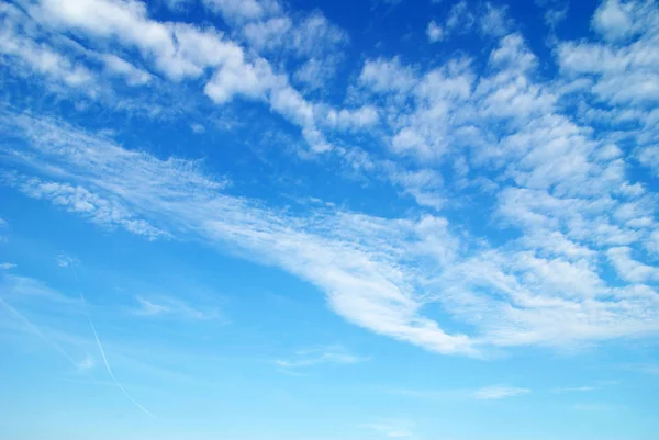 Fehér Felhők Kék Égen — Stock Fotó