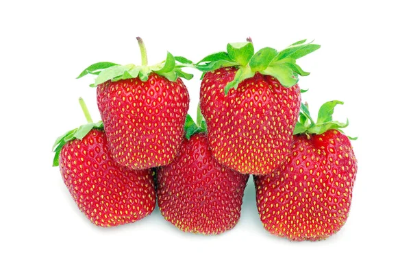 Erdbeeren Isoliert Über Weißem Hintergrund — Stockfoto