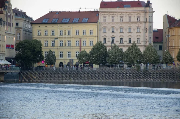 Vue Sur Smetanovo Embankment Prague Soir Été — Photo