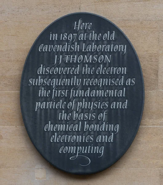 Thomson Plaquette Bij Het Cavendish Laboratory Cambridge — Stockfoto