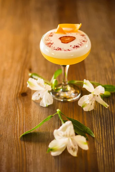 Cocktail alcolico arancione — Foto Stock