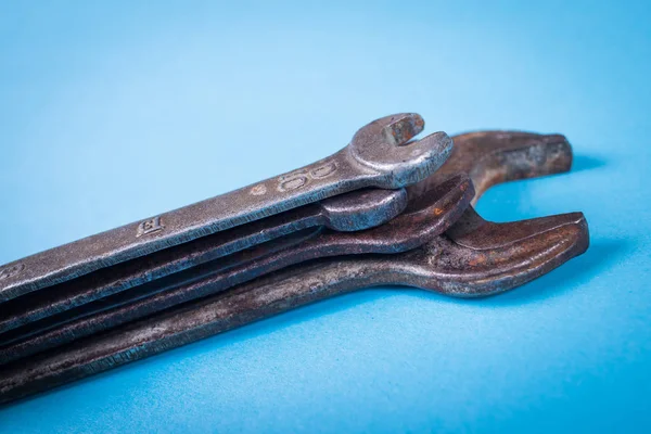 Jakiś stary klucz — Zdjęcie stockowe