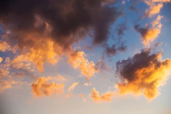 Beautiful Evening Sky Clouds Photo Taken Outdoor — Stock Photo, Image