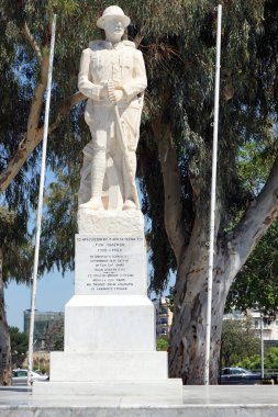Heraklion, Yunanistan - Mayıs 2018 yaklaşık meçhul asker heykeli Kandiye, 1912-1922 Savaşı anısına Crete