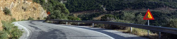 Yol Işaretleri Asfalt Yol Rete Yunanistan Batı Kıyısında — Stok fotoğraf