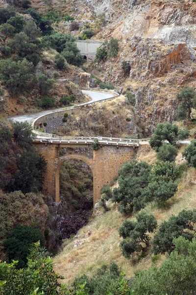 Oude Stenen Brug Buurt Van Rodakino Kreta Griekenland — Stockfoto