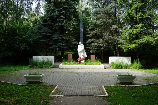 Mamontovka Rusland Circa Juli 2018 Monument Van Russisch Soldeer — Stockfoto