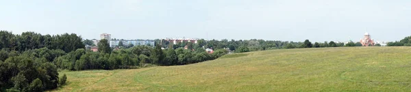 Panorama Byggnader Och Kyrkan Hotkovo Ryssland — Stockfoto