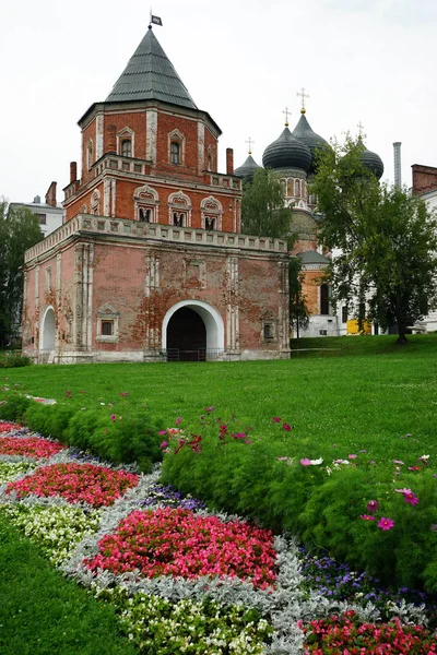 Mosca Russia Circa Luglio 2018 Torre Del Ponte Mostovayatowersi Trova — Foto Stock