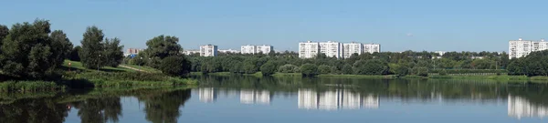 Moscú Rusia Circa Julio 2018 Edificio Apartamentos Río Moscú Distrito —  Fotos de Stock