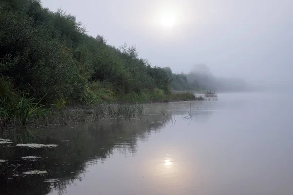 モスクワ地域でオカ川の日の出 — ストック写真