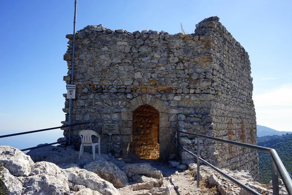 Τα ερείπια του κάστρου — Φωτογραφία Αρχείου