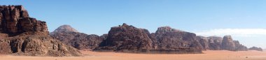 Dağ çölünde Wadi Rum, Jordan Panoraması