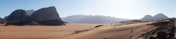 Wydmy Pustyni Wadi Rum — Zdjęcie stockowe