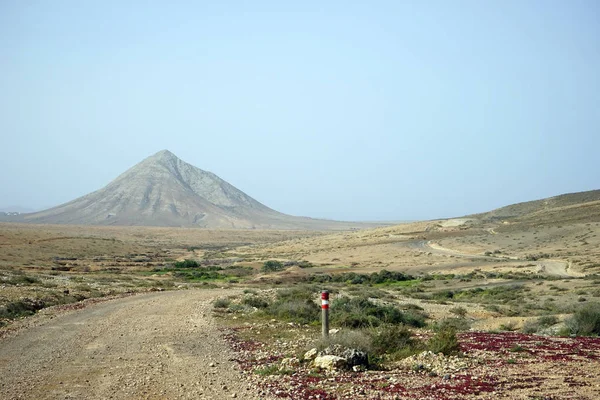 Polní Cesta Vyprahlé Půdě Fuerteventura Španělsko — Stock fotografie
