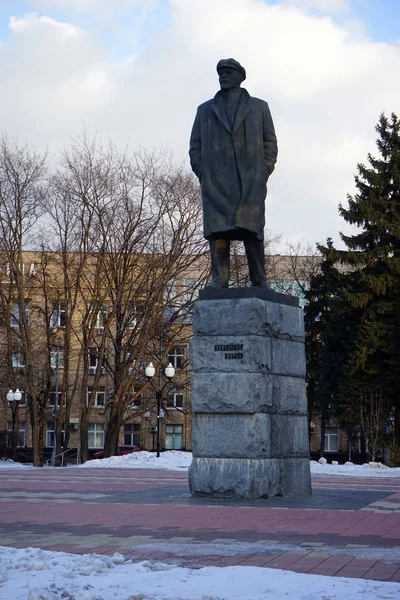 Пам'ятник Леніну — стокове фото
